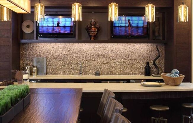 club-room-kitchen-The-Fitzgerald