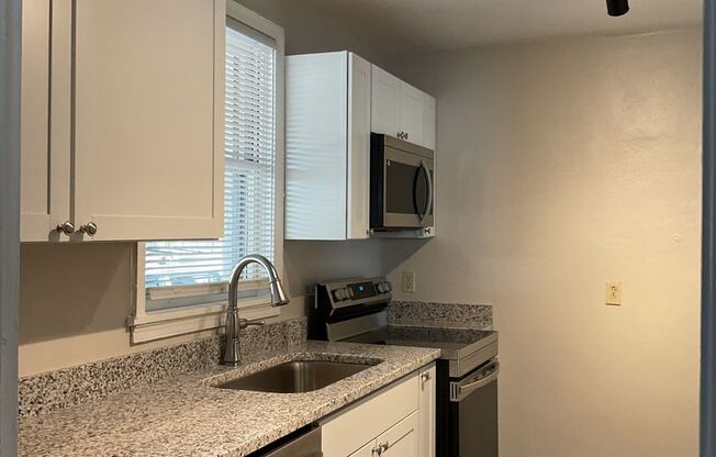 2 beds, 2 baths, $1,800