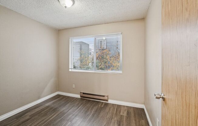 3 beds, 2 baths, 643 sqft, $2,000, Unit A303