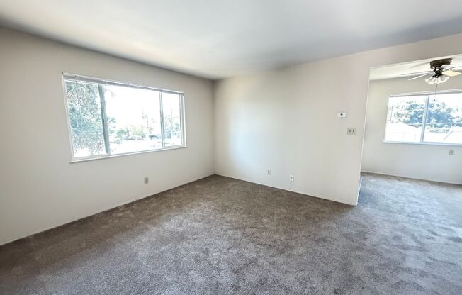 627 Dowling Blvd