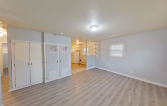 3 beds, 1 bath, $1,150