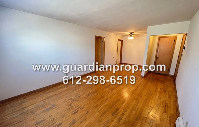 903 St. Clair Ave