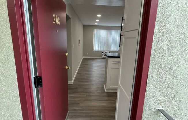 Woodbridge Village Apartments - 1900 N. MARIANNA AVE.