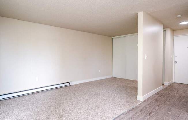 Sunset Apartments | Living Area