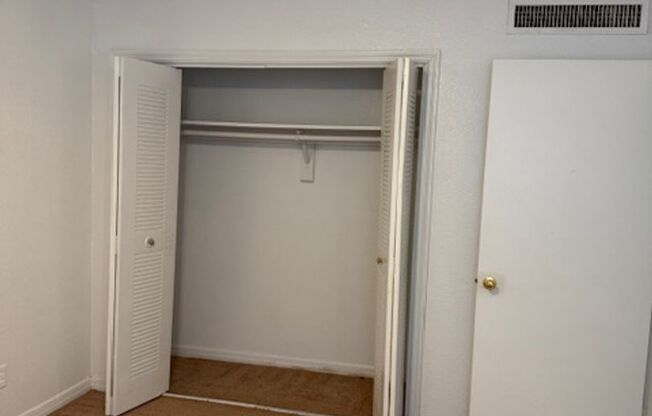 2 beds, 2 baths, 912 sqft, $1,300, Unit 315-102