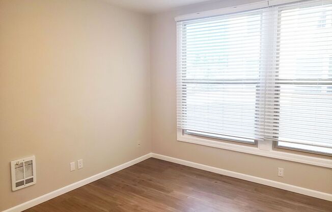 1 bed, 1 bath, 360 sqft, $1,350, Unit 601