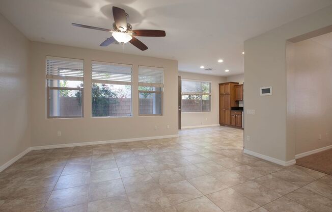 Summerlin - Leed Certified Home - Across the 215 from Downtown Summerlin Mall