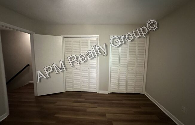 2 beds, 1.5 baths, $1,250