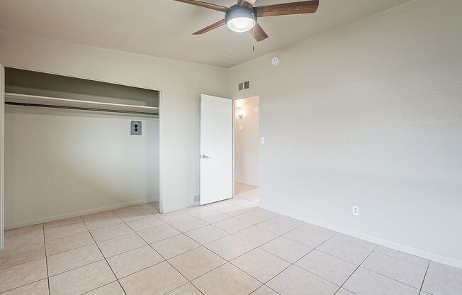 2 beds, 1 bath, 782 sqft, $1,800, Unit 1