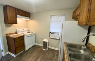 1 bed, 1 bath, 450 sqft, $1,025, Unit 214 CY