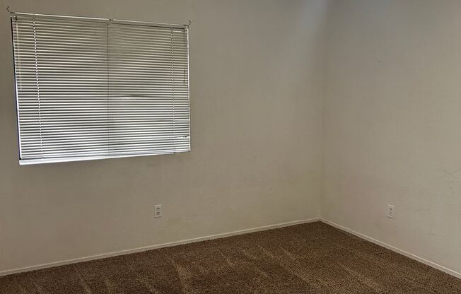 21311 Golden Hills Blvd., Tehachapi Apartment