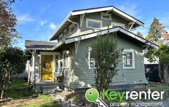 50% Off First Month’s Rent Gorgeous 3Bed/1.5Bath Tacoma House