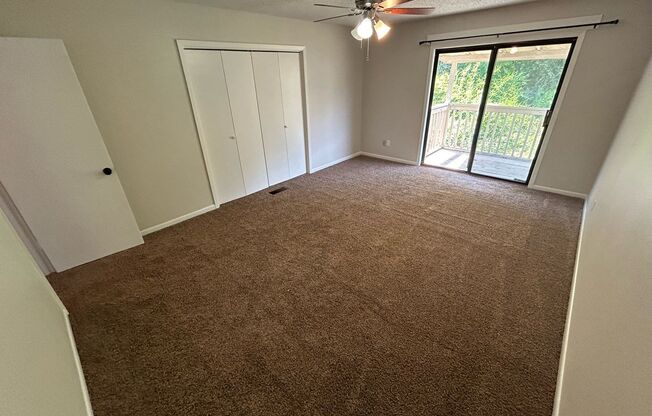 2 br Maumelle Townhouse