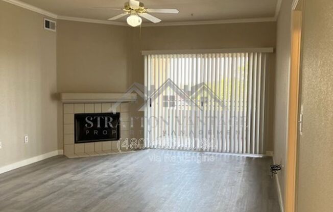 2 beds, 2 baths, 995 sqft, $1,375, Unit 3095