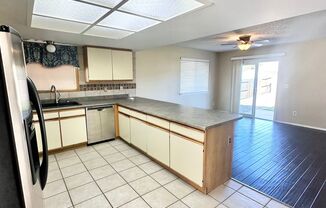 3 beds, 2.5 baths, $2,000