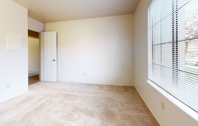 Spacious Bedroom at Hampton Lakes Apartments, Walker, Michigan
