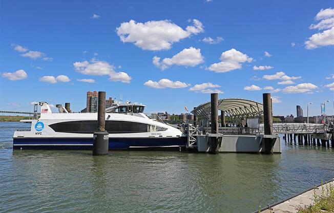 1 bed, 1 bath, $4,295, Unit 34E