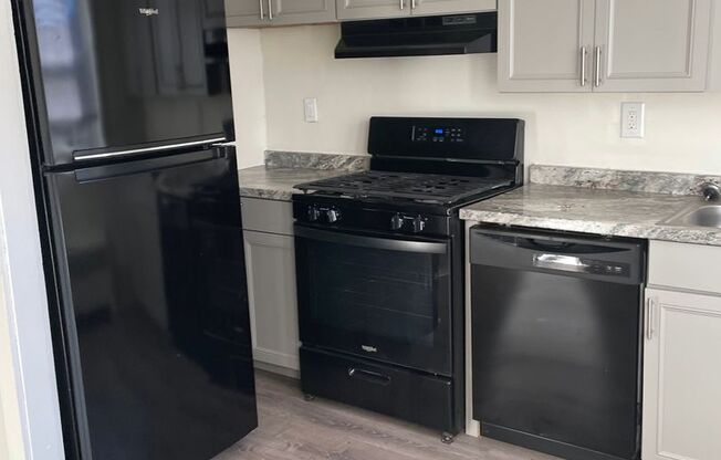 Penzel Manor Apartments