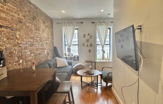 413 E 70 ST