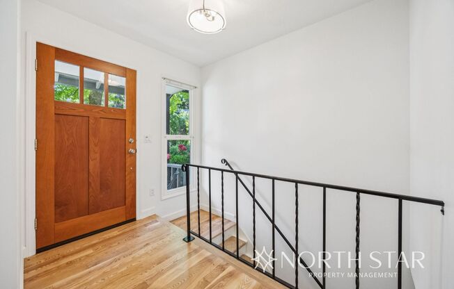 Beautiful Lake Oswego Ranch Home in Red Fox Hills Neighborhood