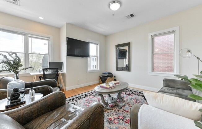 329 W BROADWAY