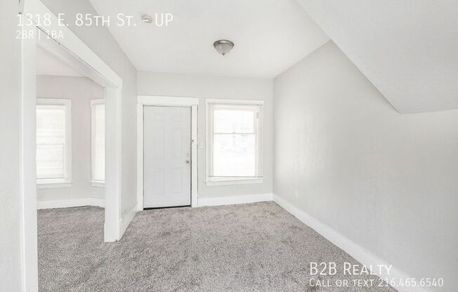 1318 E 85 ST