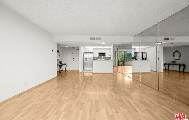 2 beds, 2 baths, 1,088 sqft, $4,600, Unit 810
