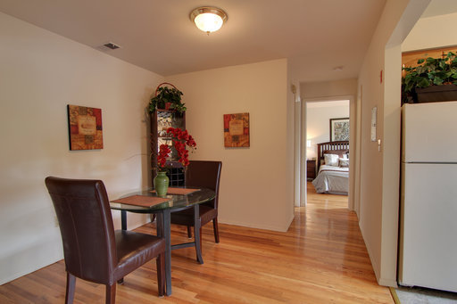 2 beds, 1.5 baths, 925 sqft, $2,250, Unit 1412