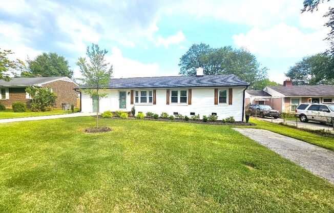 3 Bedroom home minutes from Prisma Health and Downtown Greenville