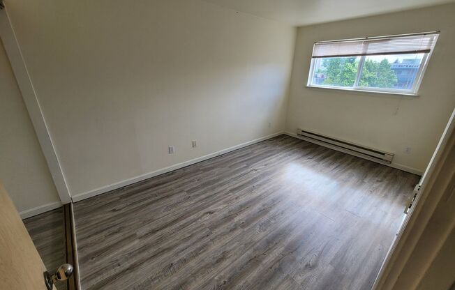 1 bed, 1 bath, $1,845, Unit C-401