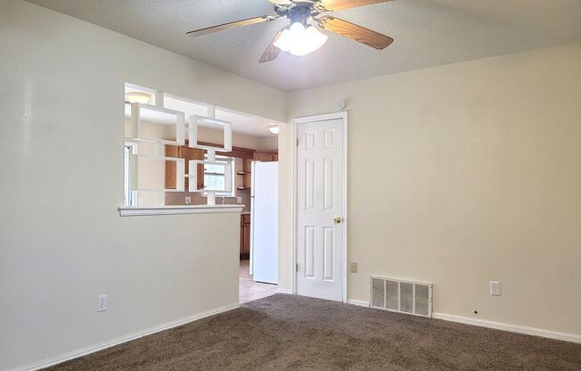 3 beds, 1 bath, $949