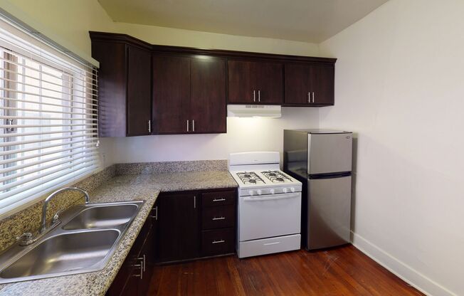 HBT - Casa Bonita Apartments