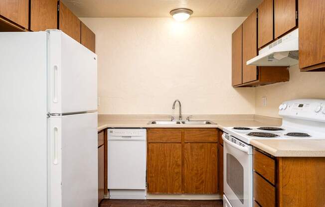 Broadway Center | Kitchen
