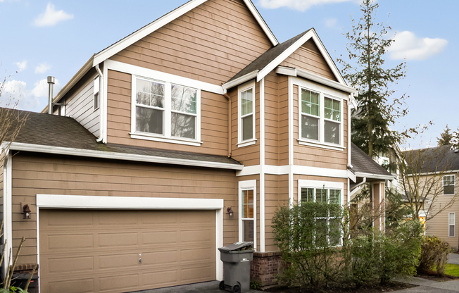 Modern 2-story in Sweetbrier. Private lot located near everyday convenience