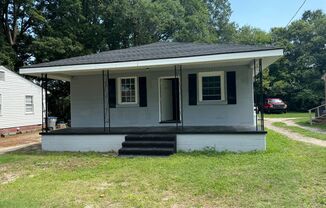 2 Bedroom House with New Vinyl Windows