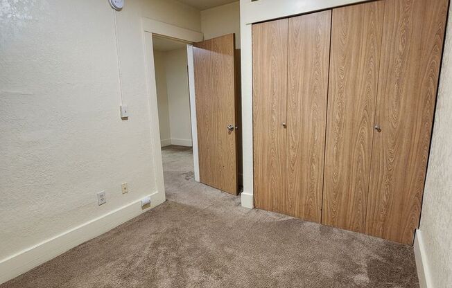 1 bed, 1 bath, 460 sqft, $1,050, Unit 310