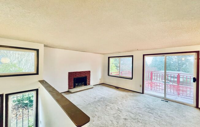 Tranquil House on Quiet South Delridge Street!
