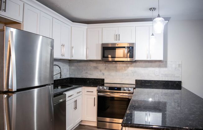 Beautiful 2bd Condo in Westville