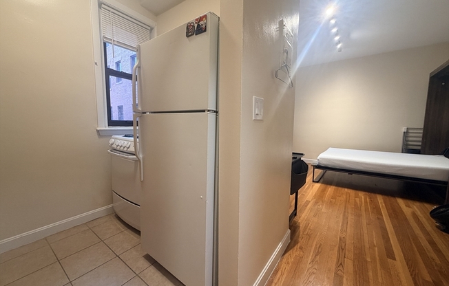 1242 Commonwealth Ave 26