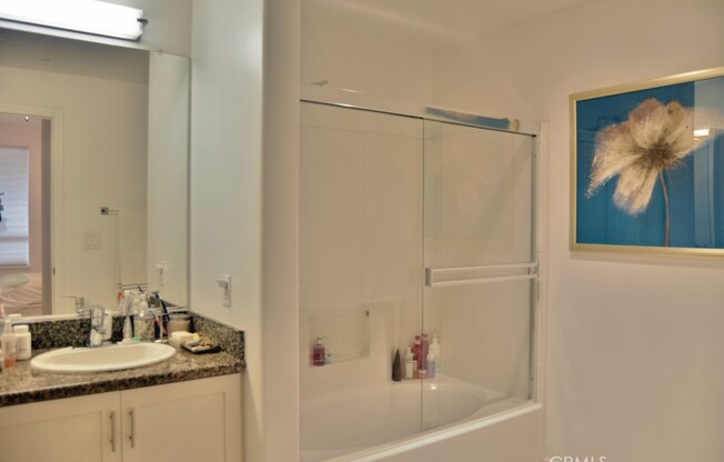 2 beds, 2 baths, 1,042 sqft, $3,200, Unit 268