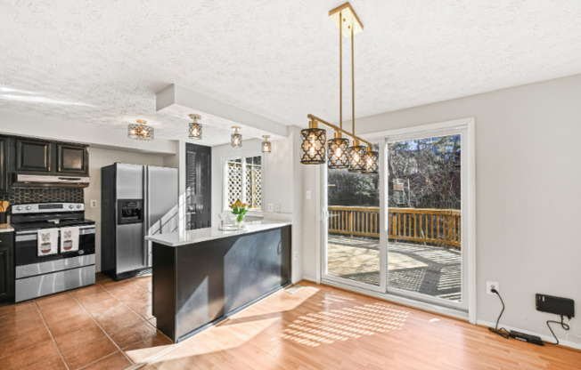 8013 TYSON OAKS CIR