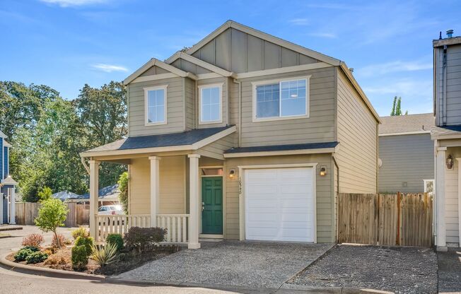 Beautiful 3 Bed, 2.5 Bath Rental Home in Beaverton!