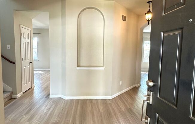 Stunning 4-Bedroom Home in the Desirable Sonoma Community