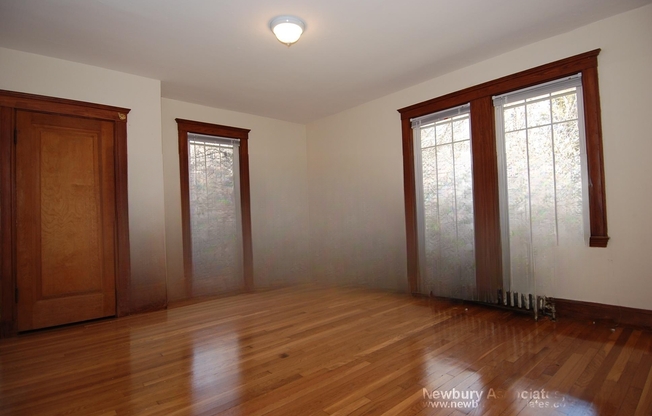 5051 WASHINGTON