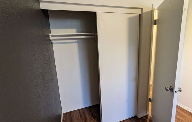 1 bed, 1 bath, 700 sqft, $1,295, Unit #26