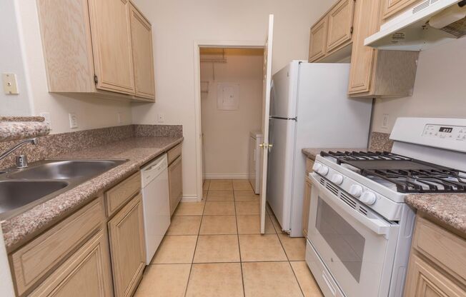Beautiful 2-Bedroom, 2-Bath Condo in Gated Southwest Las Vegas Community!