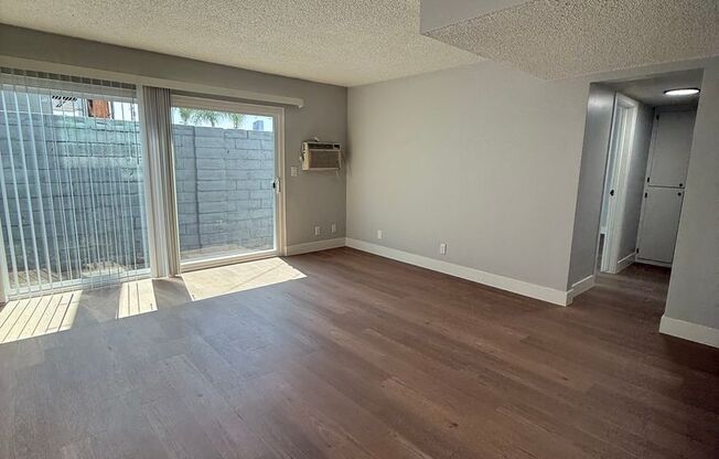 Park Apartments-Beautiful recently renovated