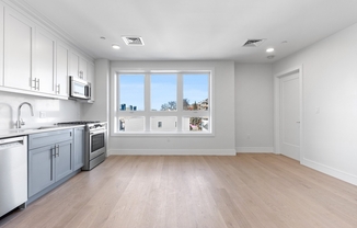 1 bed, 1 bath, 663 sqft, $2,650, Unit 301