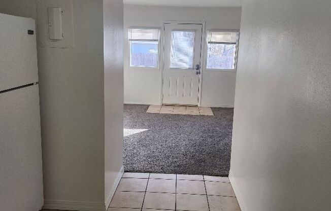 1 bed, 1 bath, 650 sqft, $995, Unit #2