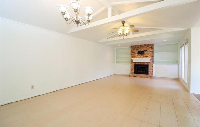14202 ELLA LEE LN